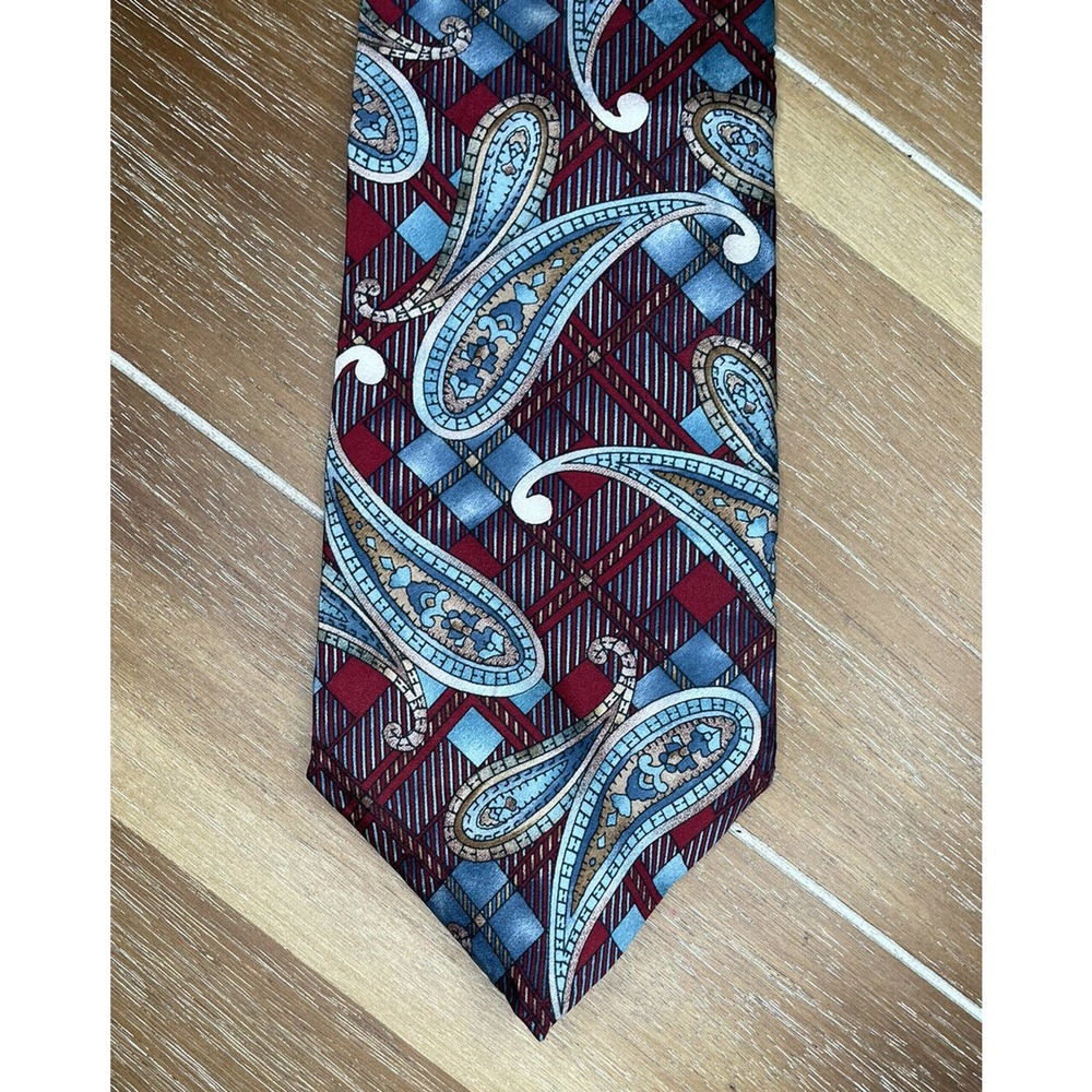 Allyn St. George Red Blue Paisley Tie